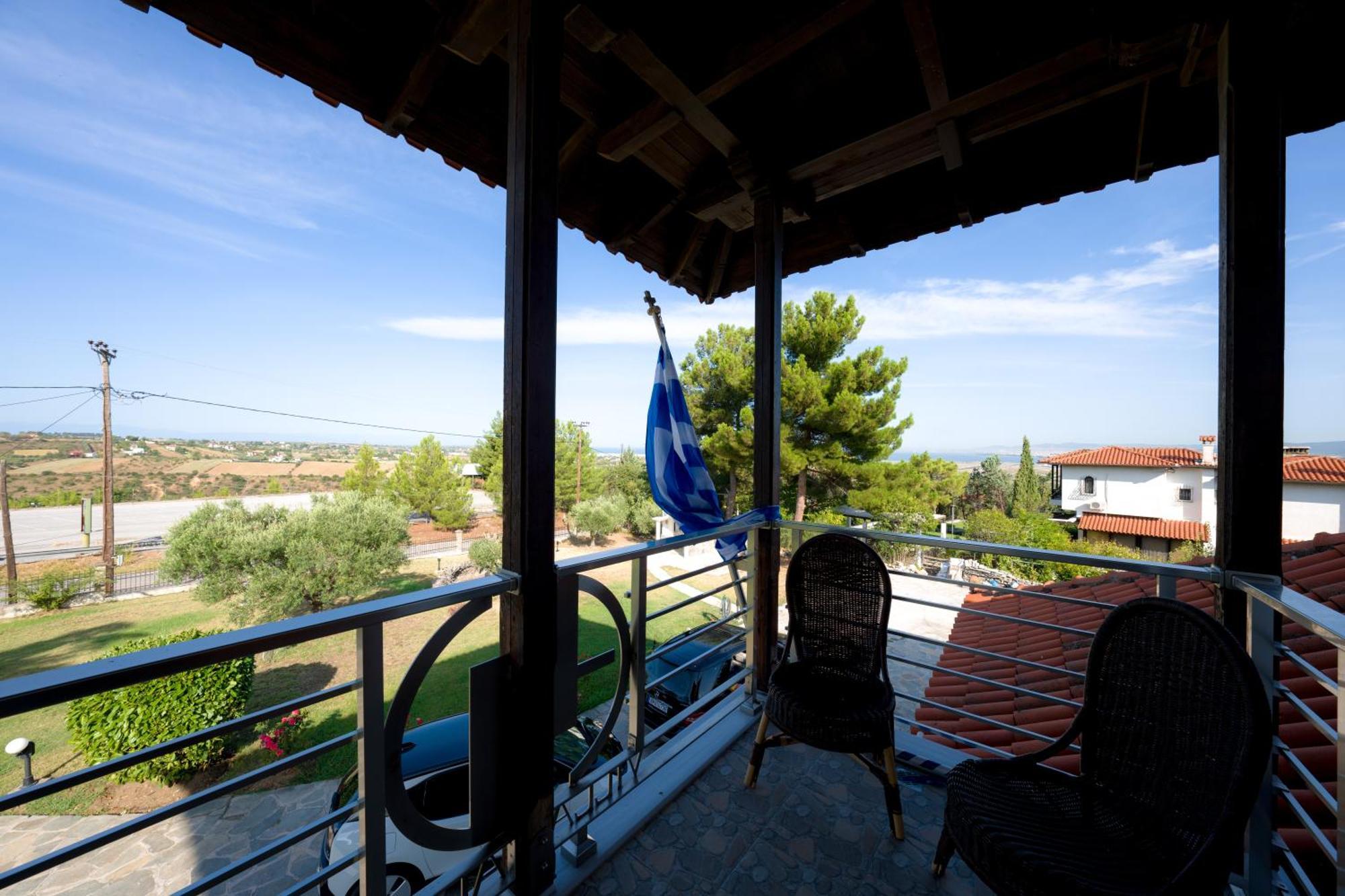 Archontiko Alexandros Luxury Suites Kardiá Exterior photo
